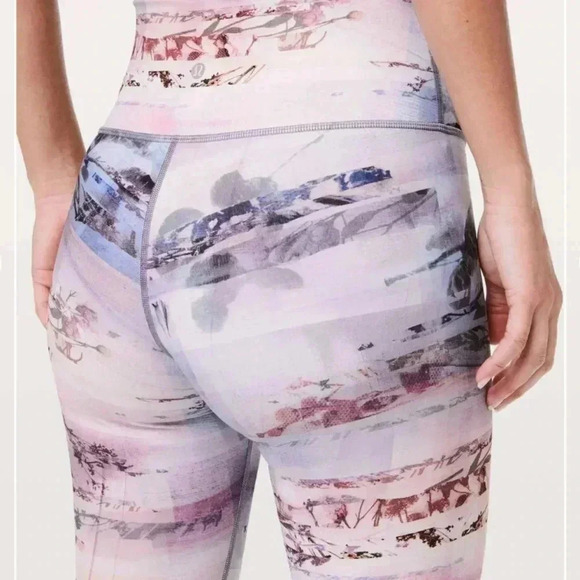 lululemon Wunder Under High-Rise Tight Sunrise Silhouette 10 Leggings - Picture 3 of 14